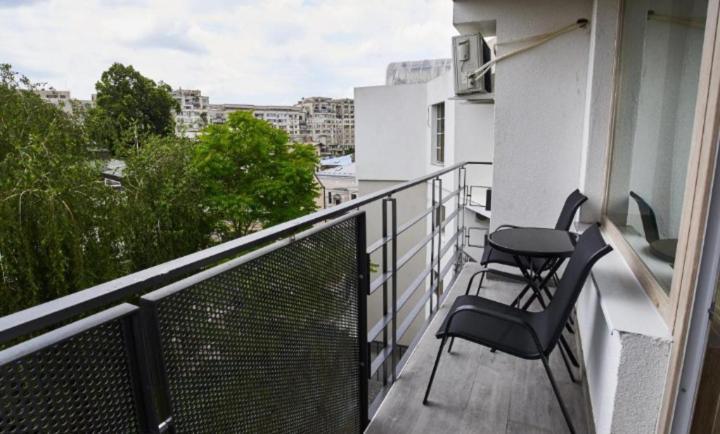 Lux Apartament Bacău Exteriör bild
